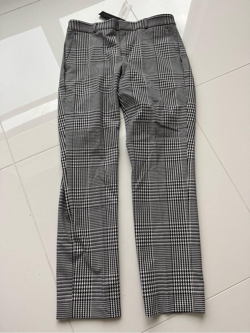 Banana Republic Women’s Avery Black & White Glen Plaid Dress Pants